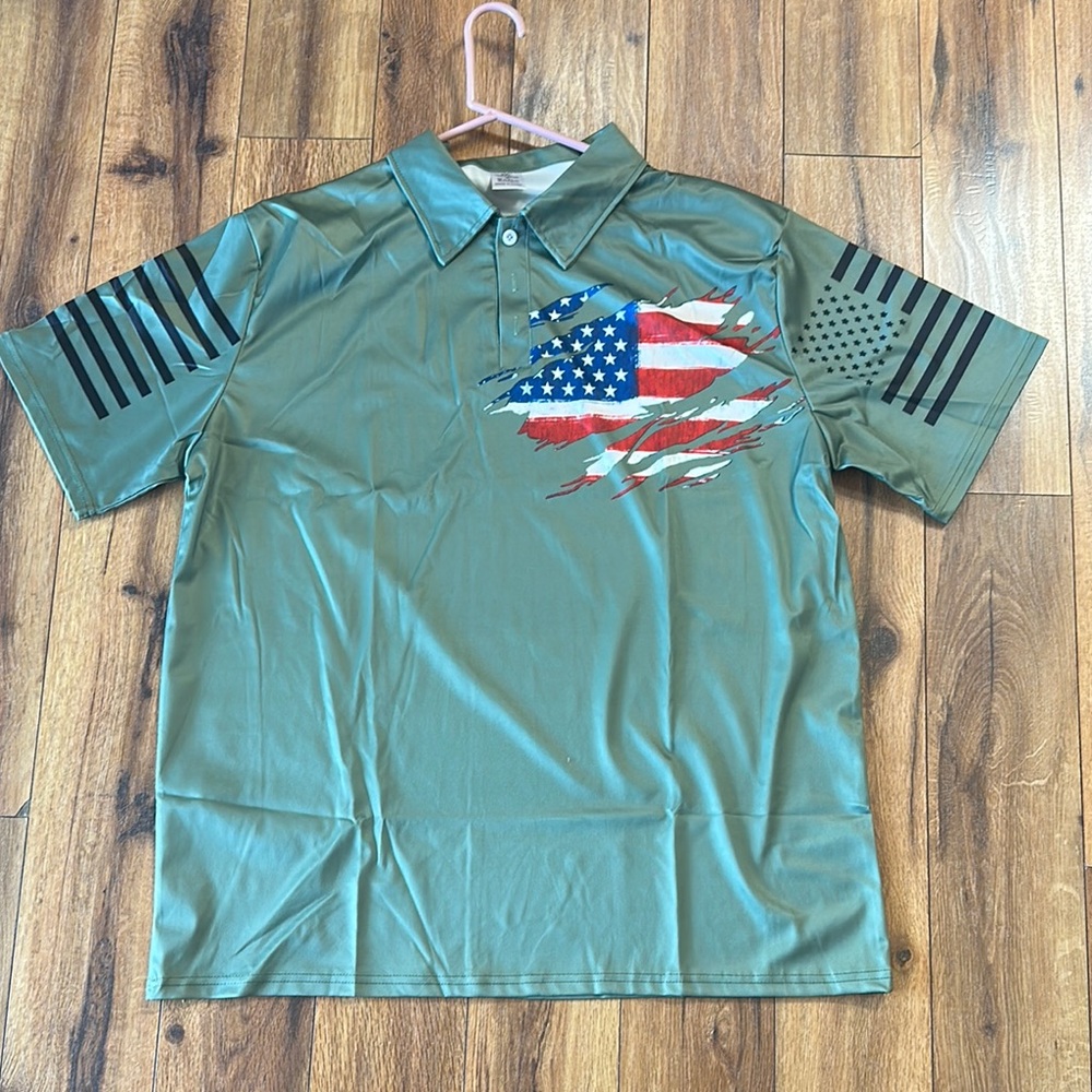 Men's Green Golf Shirt with American Flag Design